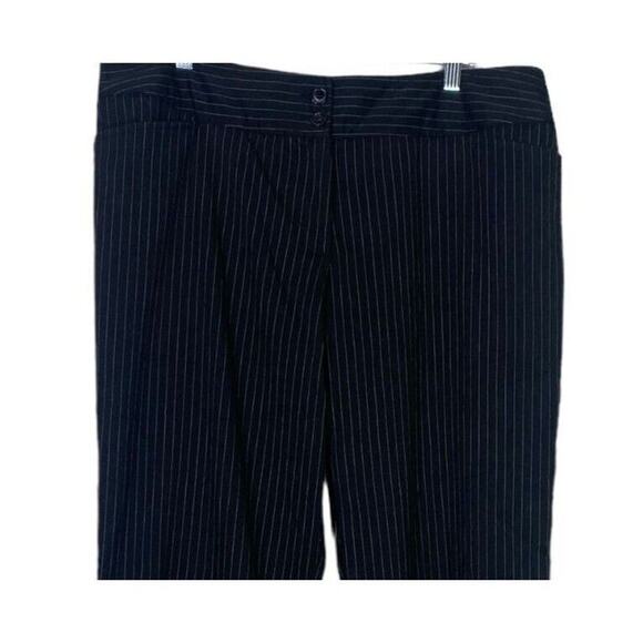 Lane Bryant Pinstripe Straight Leg Cropped Stretch Trouser Pant Pockets 18 Black - Picture 2 of 15